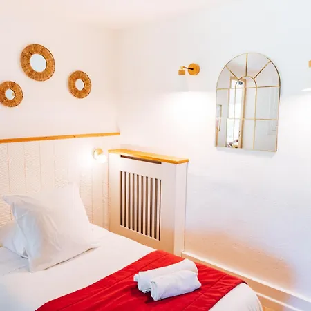 Otel Au Bien Etre Piscine Chauffee
