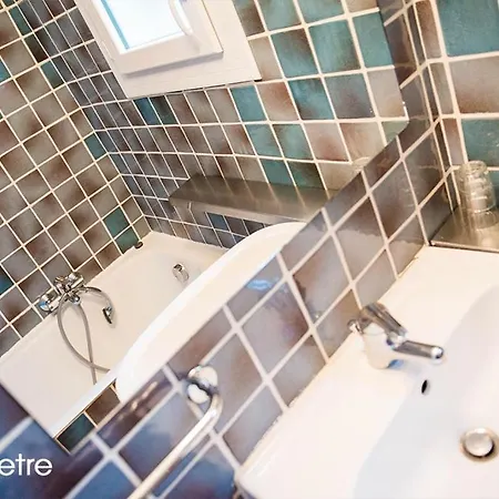 Hotel Au Bien Etre Piscine Chauffee Villecroze